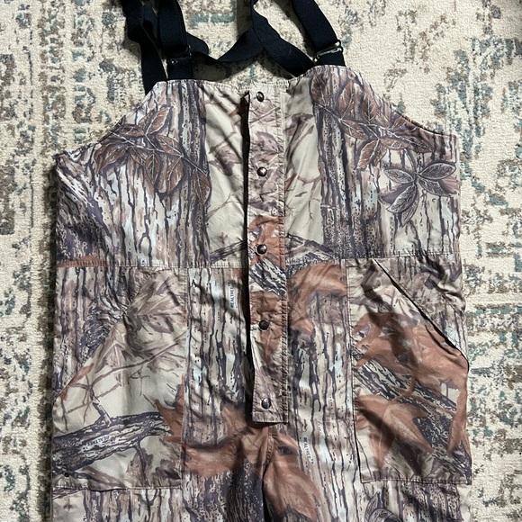 Mens Walls Camo/Real Tree Bib Overalls - Picture 2 of 4